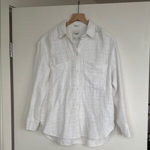 Abercrombie & Fitch White Button-Up Shirt